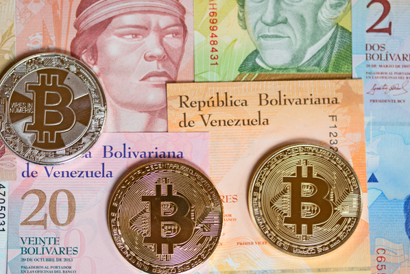 Moeda da Venezuela derrete e negociação de Bitcoin bate recorde no país